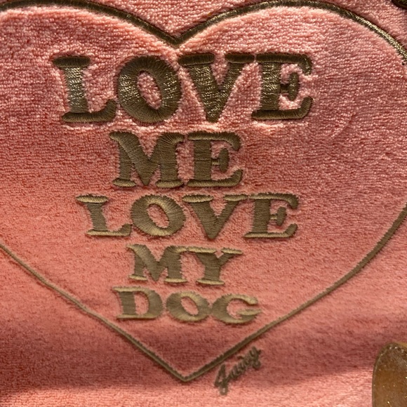 JUICY COUTURE Vtg Pink Velour Pet Carrier Gold Leather Base/Straps Metal Charms - Picture 2 of 12